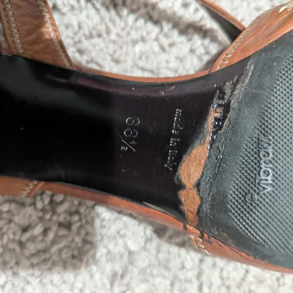 Burberry Heels Size 38.5 Brown and Tan Leather & Linen Classy Peep toe Heels - Picture 5 of 9